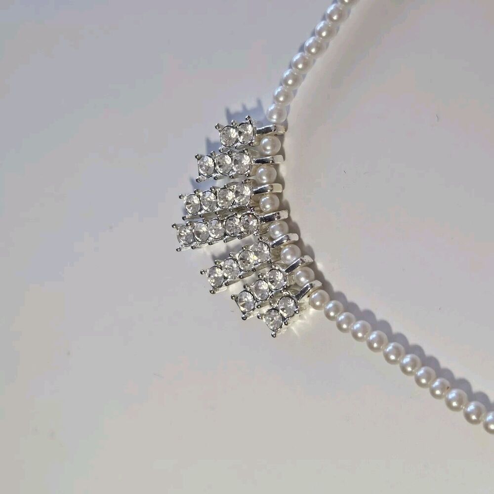 Napier Silver Tone Faux Pearl And Rhinestone Necklace 16-18" - Picture 12 of 14